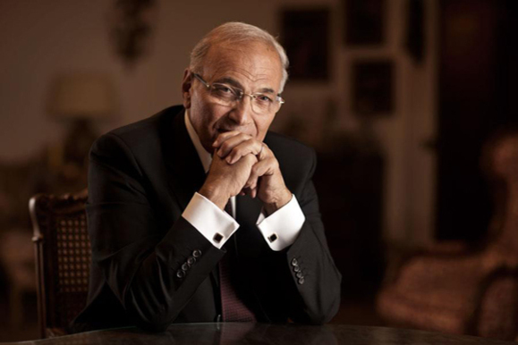Egypt's Shafiq lashes out at 'political' travel ban Egypt's Shafiq lashes out at 'political' travel ban
