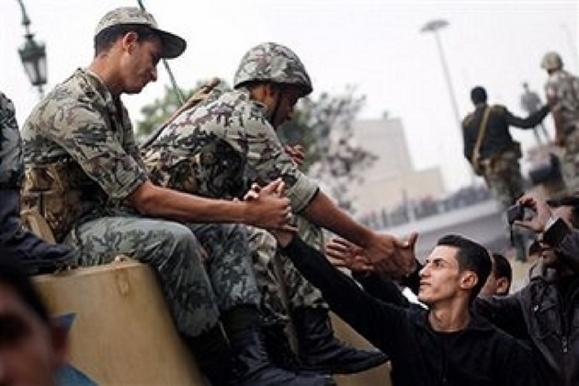 Egypt army says killed 32 'criminals' in Sinai