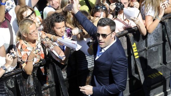 Affleck screens Iran hostage satire at Spain fest Affleck screens Iran hostage satire at Spain fest