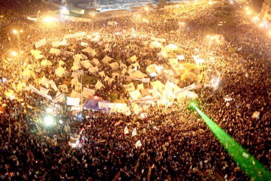 Mass Cairo protests after disputed Egypt charter adopted Mass Cairo protests after disputed Egypt charter adopted