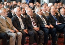 Syria opposition in key talks on peace initiative