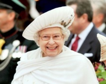 Man arrested for defacing queen's portrait in London Man arrested for defacing queen's portrait in London