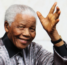 'Hero' Mandela hanging on