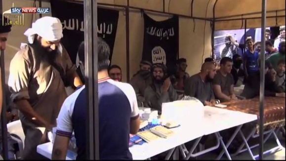 Qaeda group loses HQ in Syria's Aleppo, journalists freed Qaeda group loses HQ in Syria's Aleppo, journalists freed