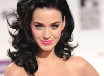 Katy Perry sets Twitter milestone with 50 mln followers Katy Perry sets Twitter milestone with 50 mln followers