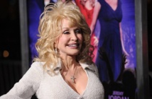 Pixies, Arcade Fire and Dolly Parton to play Glastonbury Pixies, Arcade Fire and Dolly Parton to play Glastonbury