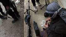 Jihadist battle sparks exodus, Syria rebels on way out of Homs