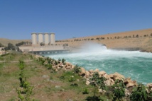 Iraqi Kurds assault IS positions as Obama vows support Iraqi Kurds assault IS positions as Obama vows support