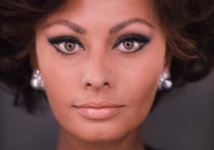 Sophia Loren, almost 80, opens life exhibit in Mexico Sophia Loren, almost 80, opens life exhibit in Mexico