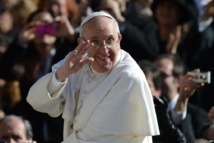 Pope faces key test with vote on divorcees, gays