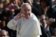 Pope faces key test with vote on divorcees, gays Pope faces key test with vote on divorcees, gays