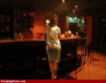 Working too hard can drive you to booze: study Working too hard can drive you to booze: study