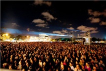 Crowds flock to Morocco music festival tinged with controversy Crowds flock to Morocco music festival tinged with controversy