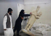 Museums draw up 'red list' to help spot stolen Iraqi antiquities Museums draw up 'red list' to help spot stolen Iraqi antiquities