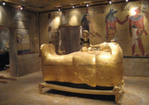 Cash crunch looms over Tutankhamun's 'new home'