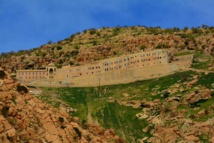 Displaced Iraq Christians in frontline prayer for return Displaced Iraq Christians in frontline prayer for return