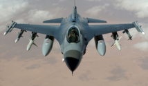 US jets launch first anti-IS Syria strikes from Turkey