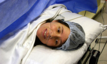 Music eases pain after surgery: study Music eases pain after surgery: study