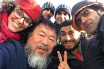 Chinese artist Weiwei to create refugee memorial on Lesbos Chinese artist Weiwei to create refugee memorial on Lesbos