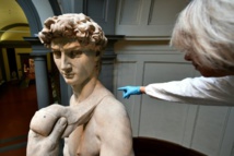 Michelangelo's David gets expensive clean-up Michelangelo's David gets expensive clean-up