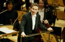 Salonen, a conductor in demand, eyes more time to compose Salonen, a conductor in demand, eyes more time to compose