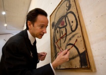 Grandson to auction Miro paintings to help refugees