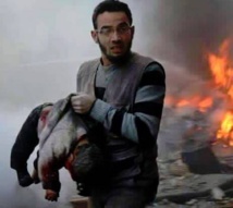 Syria regime kills dozens in raids, agrees aid convoys