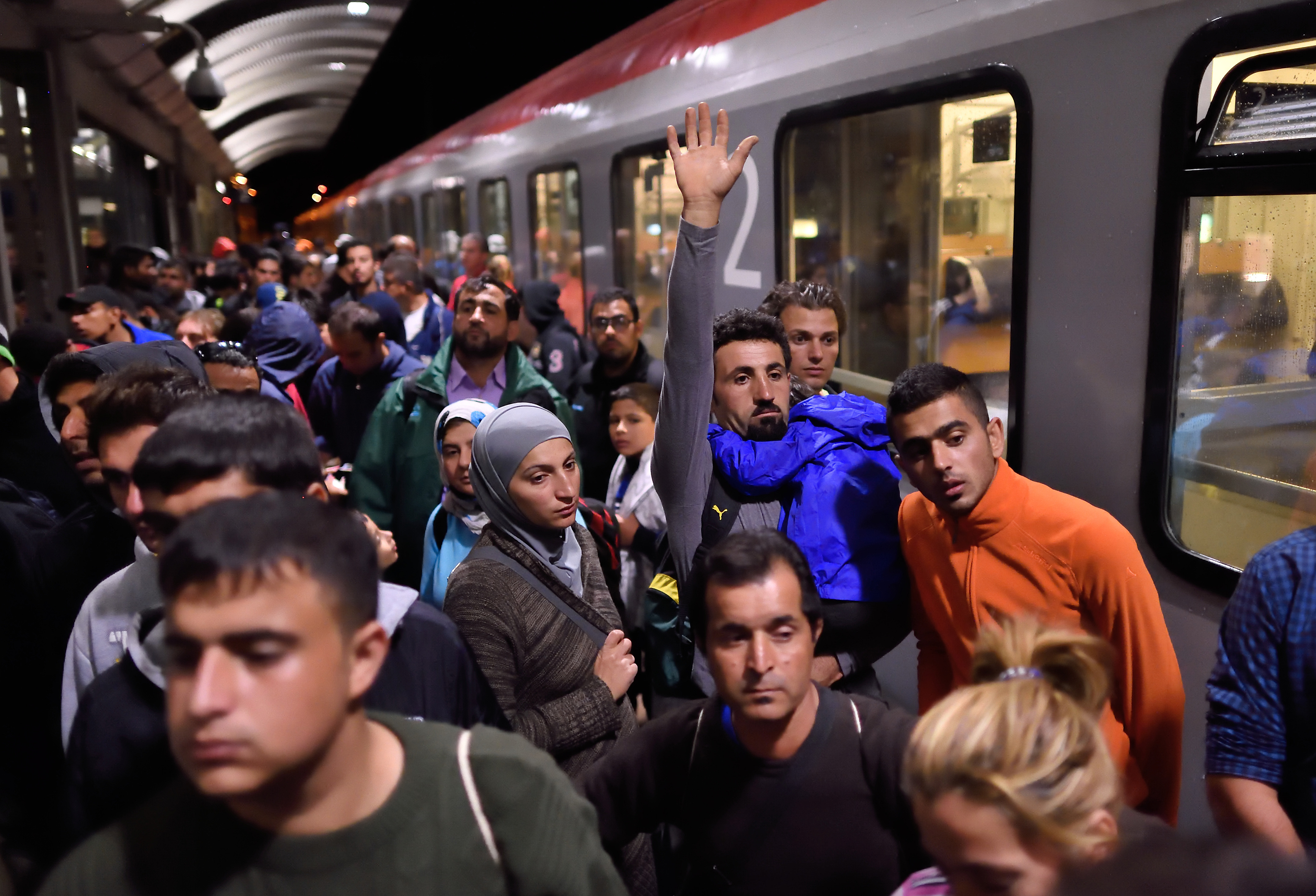 Italy and Germany signal tougher EU stance on migrants Italy and Germany signal tougher EU stance on migrants