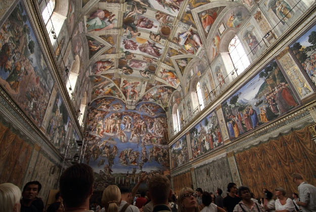Sistine chapel photographed in unprecedented detail Sistine chapel photographed in unprecedented detail