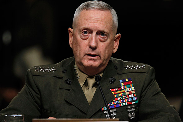 Pentagon chief warns Syria against using chemical weapons Pentagon chief warns Syria against using chemical weapons