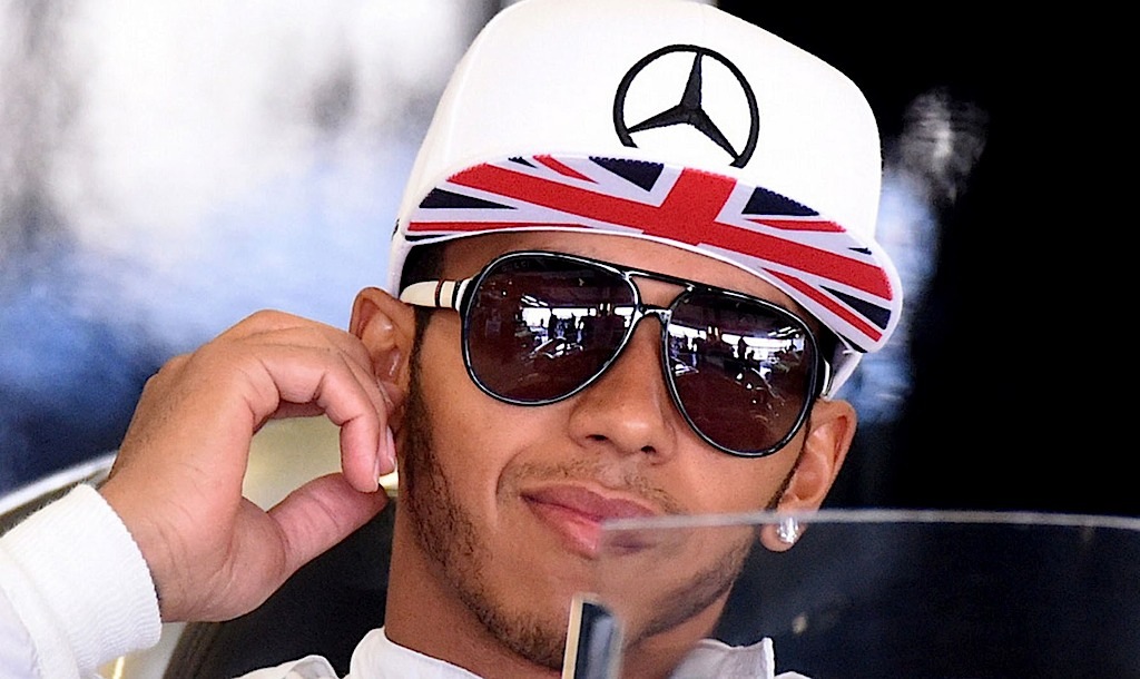 Formula One: Hamilton remembers crash victim Monger