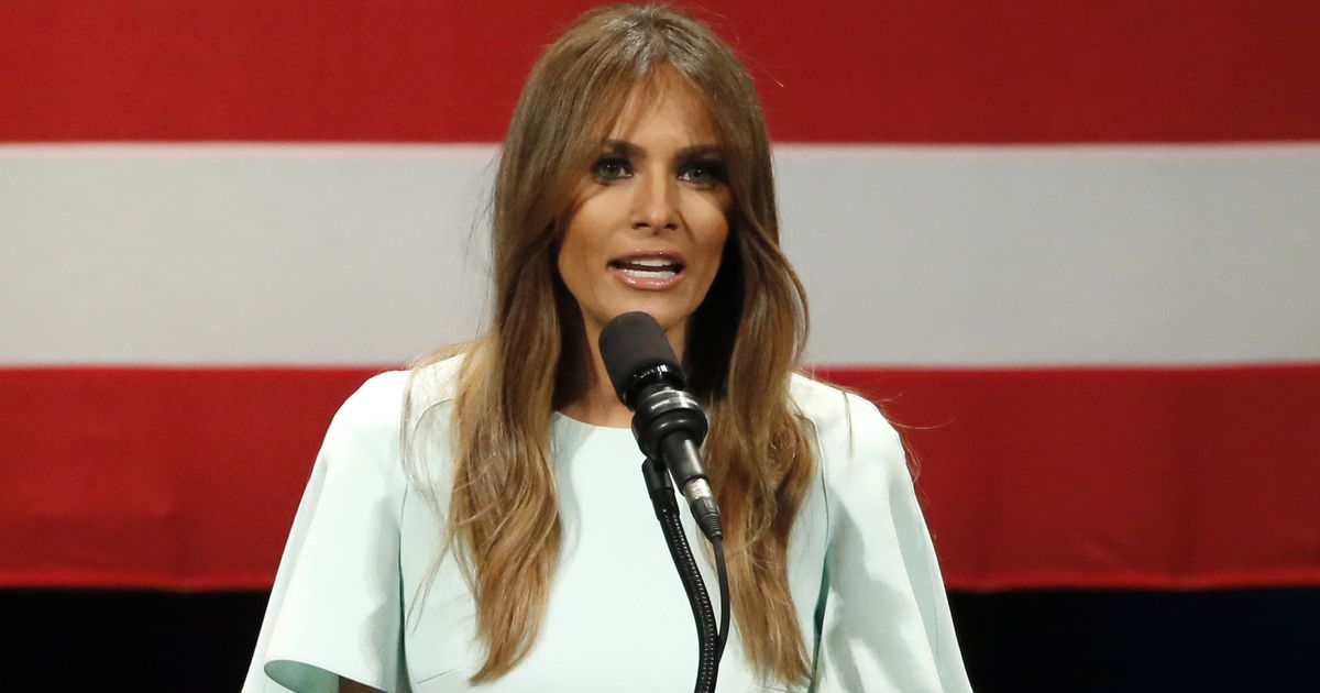 What Melania Wore: First lady's Saudi style a big deal What Melania Wore: First lady's Saudi style a big deal