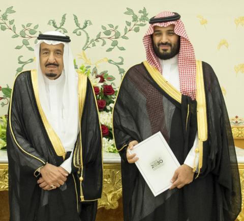 Saudi king ousts nephew, names son as heir Saudi king ousts nephew, names son as heir