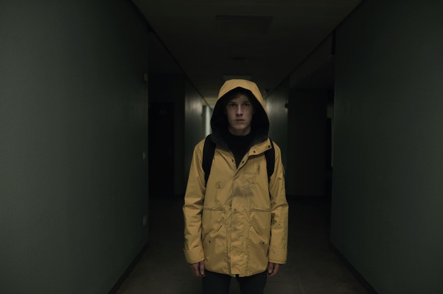 Netflix commissions second season of first-ever German show 'Dark' Netflix commissions second season of first-ever German show 'Dark'