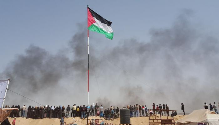 Israeli army strikes Hamas targets in Gaza Strip after fence breach