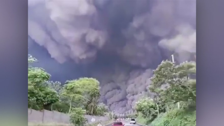 Death toll in Guatemalan volcano eruption climbs to 25 Death toll in Guatemalan volcano eruption climbs to 25