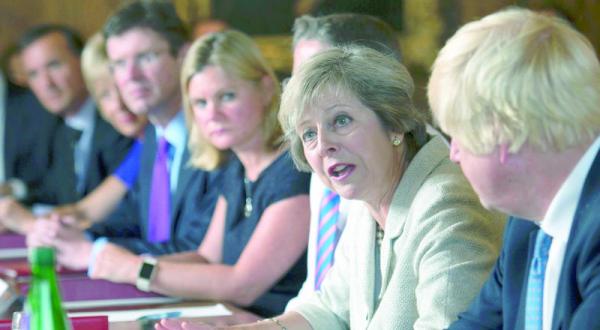 May's cabinet reaches consensus on Brexit plan