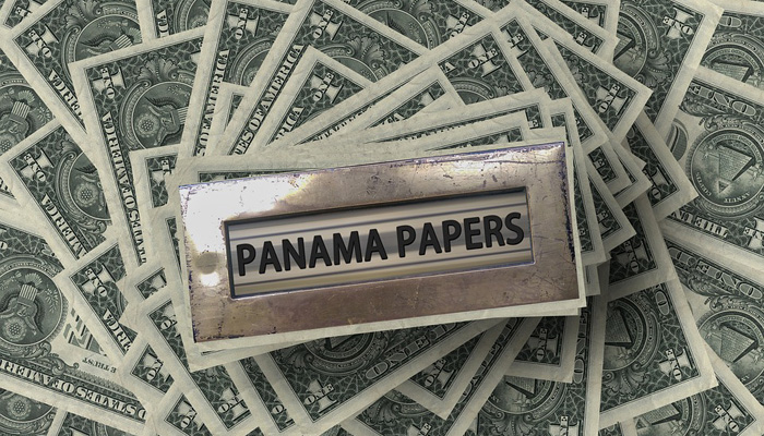 US charges four in 'Panama Papers' tax fraud scheme