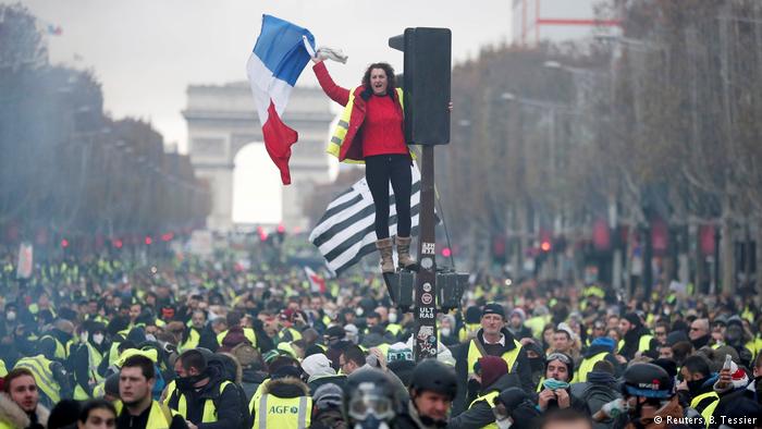 French government sending 'Yellow Vest' law to parliament