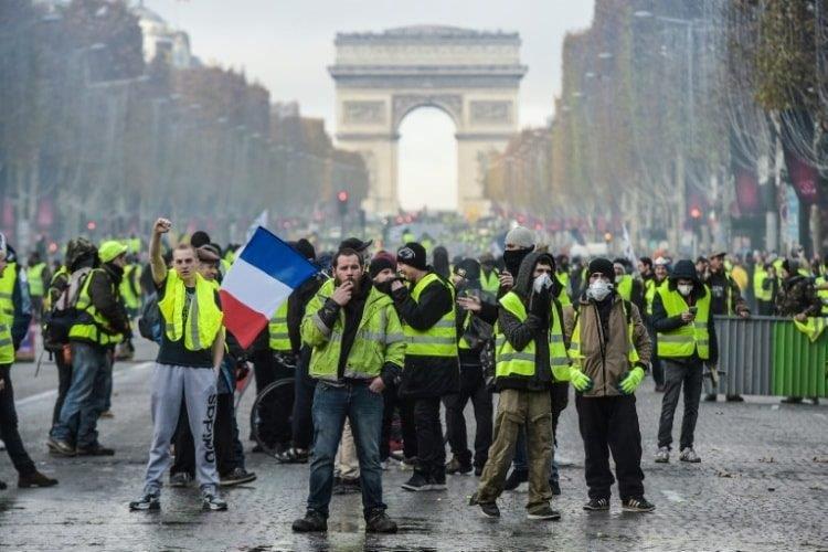 Weakened Yellow Vests back on the streets in France Weakened Yellow Vests back on the streets in France