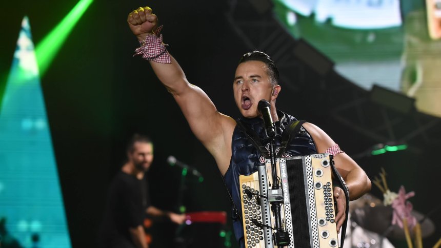 Austrian folk singer professes 'tolerance' as he accepts music award Austrian folk singer professes 'tolerance' as he accepts music award