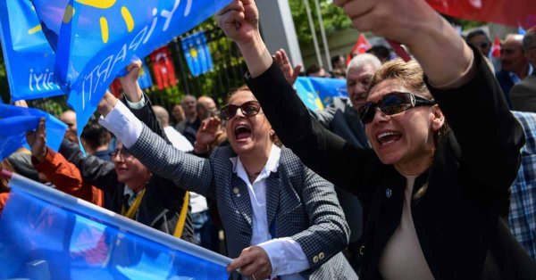 Turkey  revokes six mayoral wins for pro-Kurdish HDP