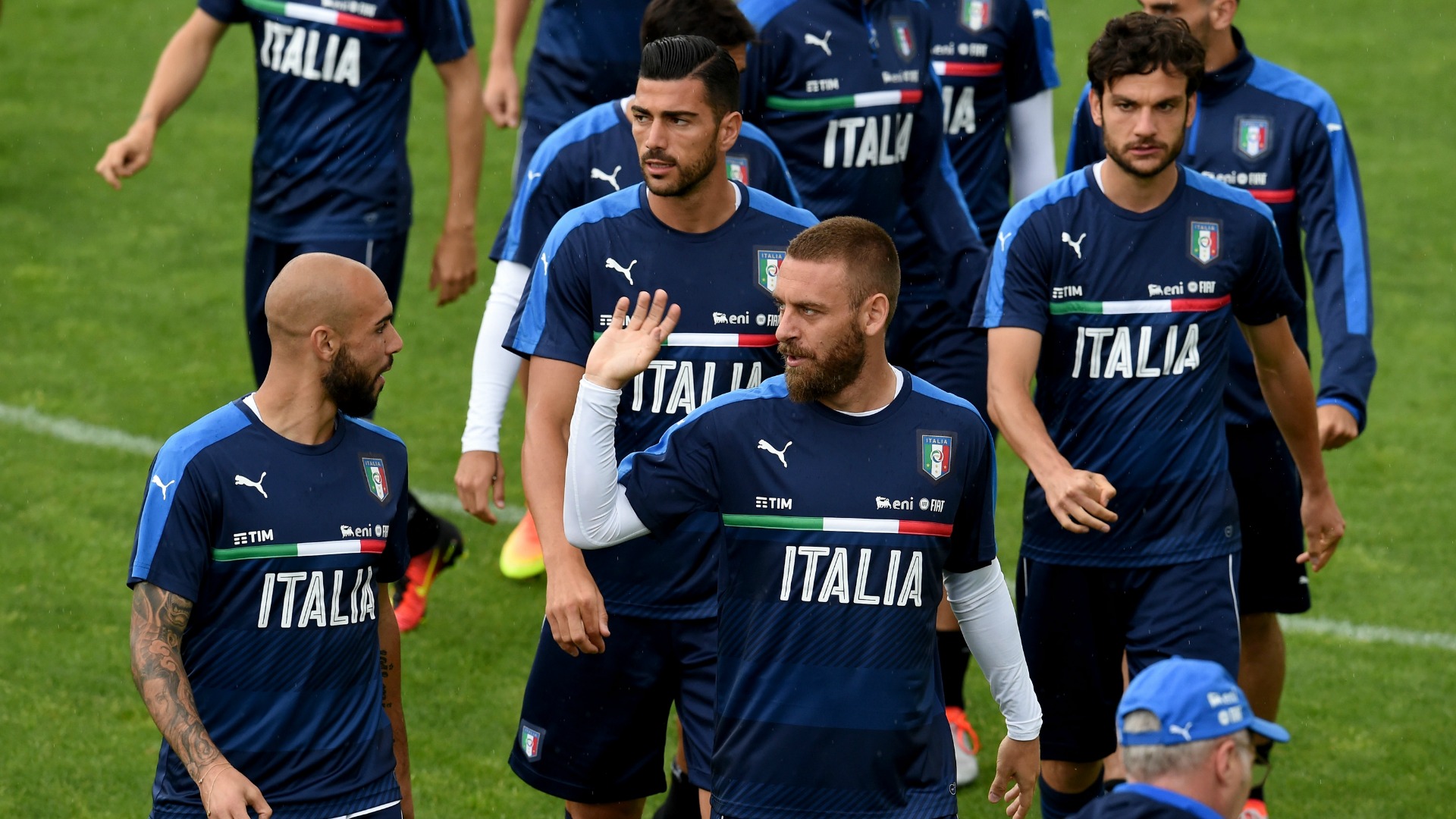 Italy sail past Greece to stay top in Euro 2020 qualifying group
