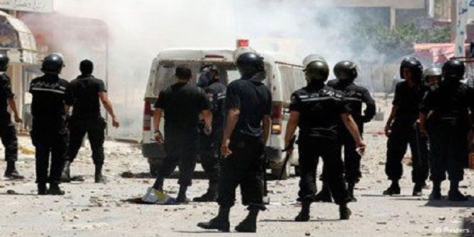   Suspected Tunis bomber dies as security forces attempt to arrest him 
