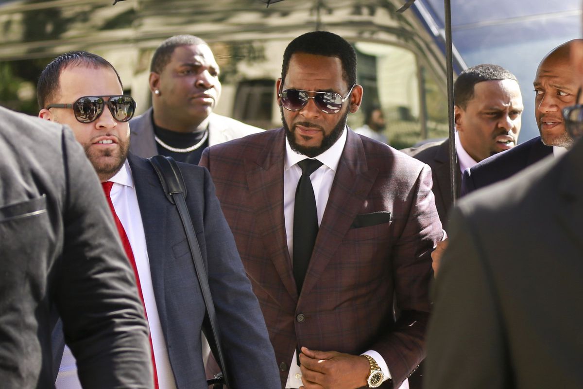 R. Kelly hit with federal indictments in New York, Chicago