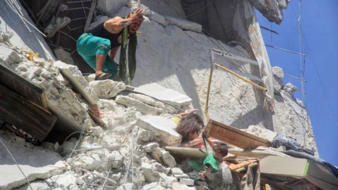   Airstrikes on Syria's rebel enclave kill 15 civilians