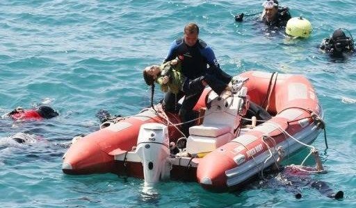 Blimp to scan waters between Greece, Turkey for migrants