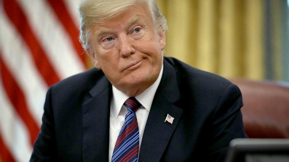 Trump signs bills supporting Hong Kong protesters Trump signs bills supporting Hong Kong protesters