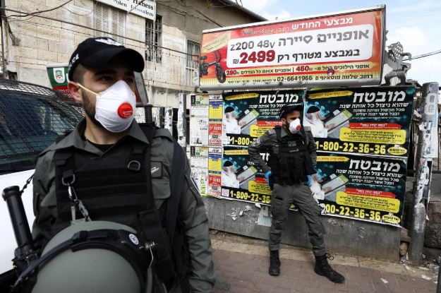 Israel to make masks obligatory, increases restrictions for Passover Israel to make masks obligatory, increases restrictions for Passover