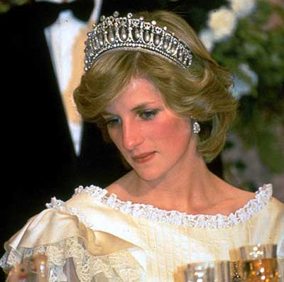 Diana leaked royal directory to UK tabloid, court hears